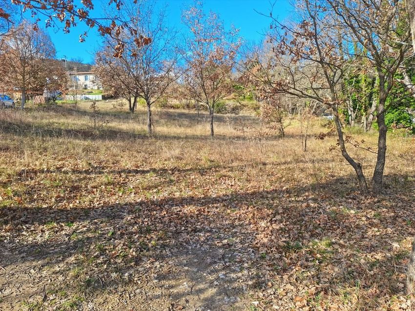 Image de terrain à Quinson