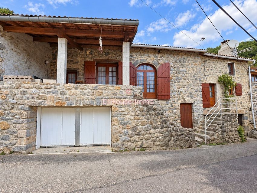 Image Façade à  maison jumelée de Mayres
