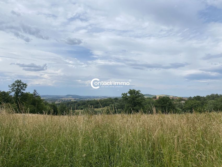 Image Vue à terrain de Montmorin