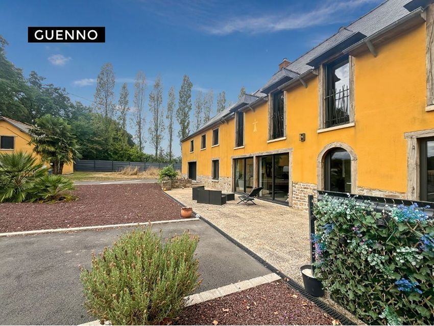 Image Façade à  maison individuelle de Vignoc