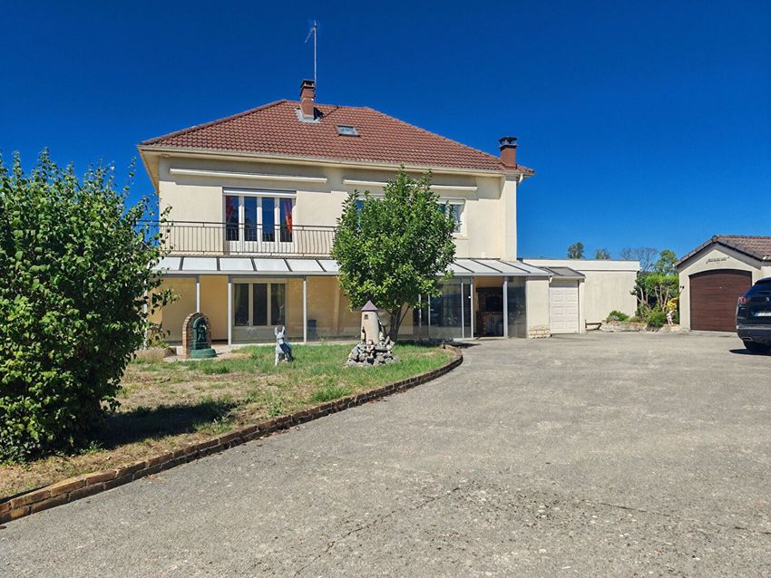 Image Façade à  maison individuelle de Val-Sonnette