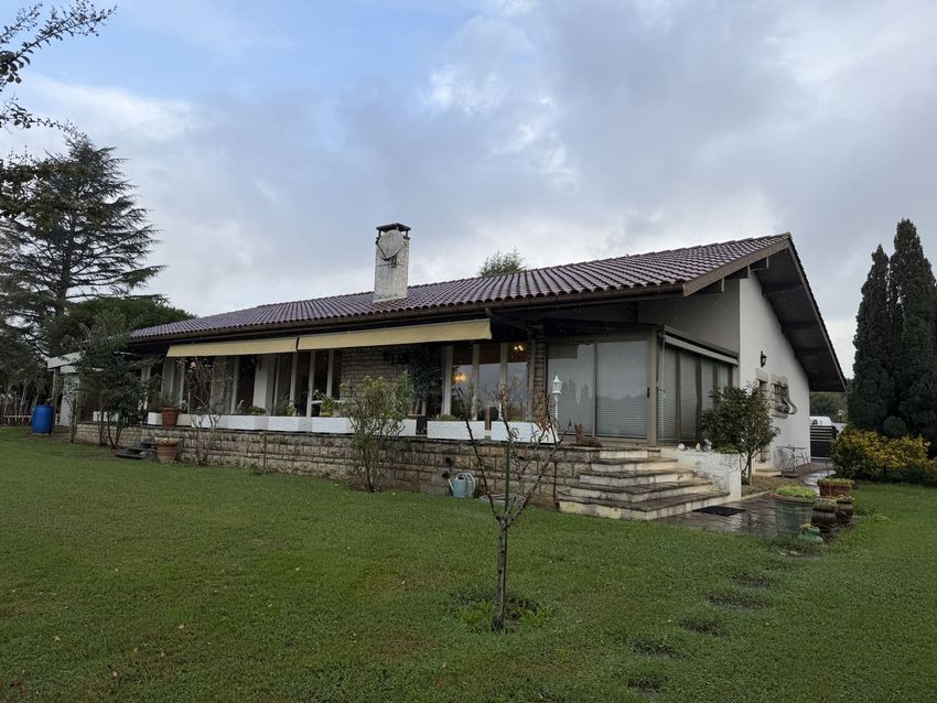 Image Façade à  maison individuelle de Cazac