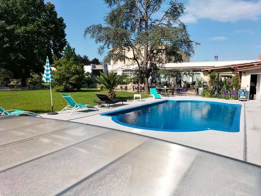 Image Piscine à  maison individuelle de Fleurance