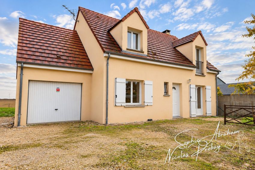 Image Façade à  maison individuelle de Poinville