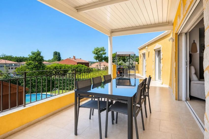 Image Terrasse à  maison individuelle de Bouc-Bel-Air