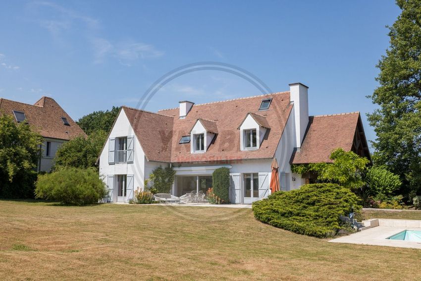 Image Façade à  villa de Villennes-sur-Seine