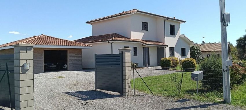 Image Façade à  maison individuelle de Souprosse