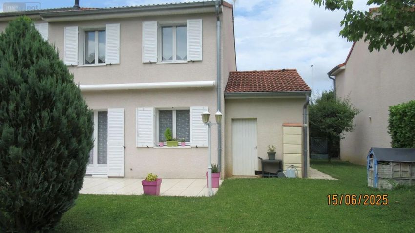 Image Façade à  maison individuelle de Charnay-lès-Mâcon