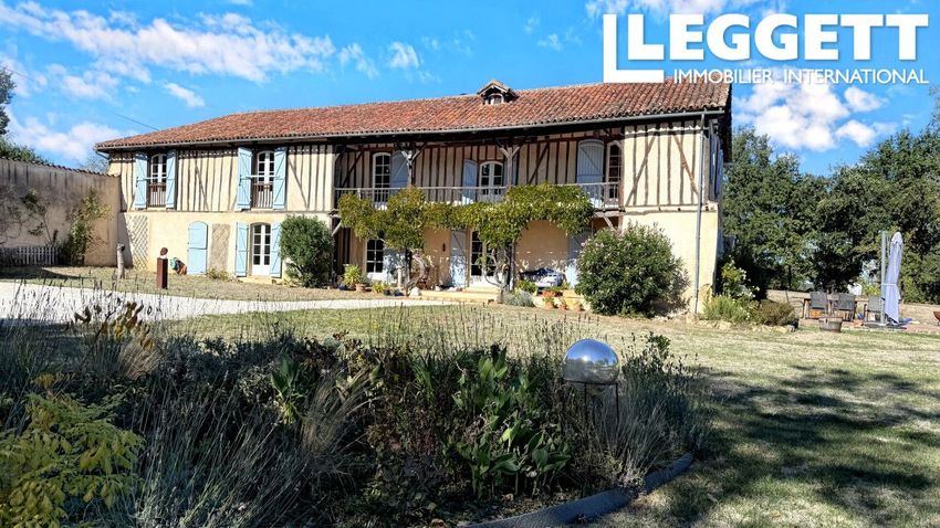 Image Façade à  propriété agricole de Miélan