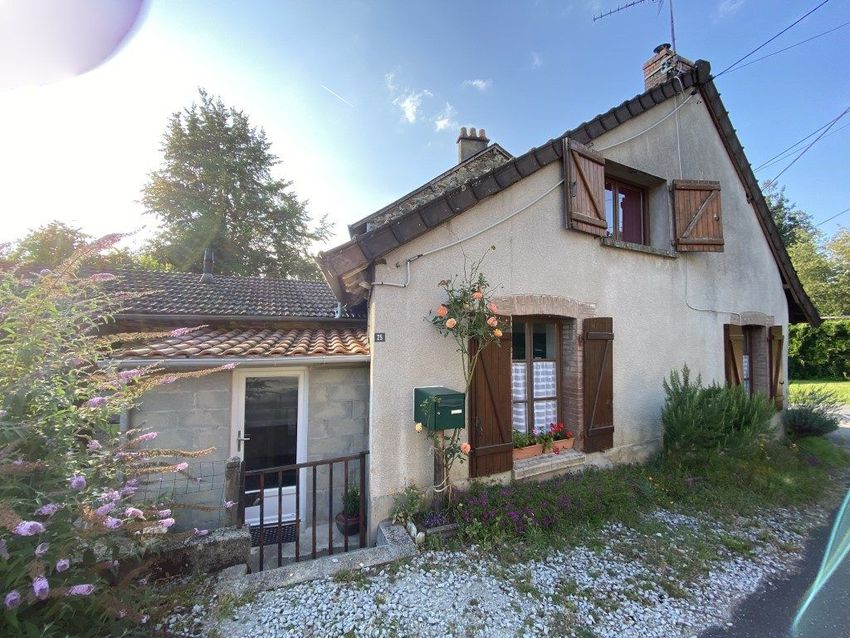 Image Façade à  maison individuelle de Châteauneuf-la-Forêt