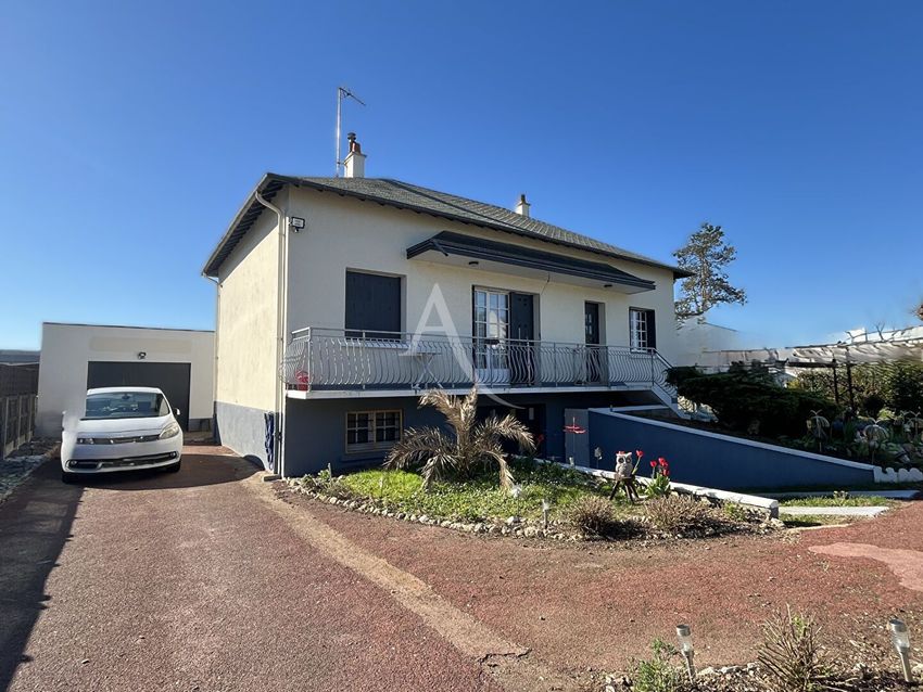 Image Façade à  maison individuelle de Vineuil