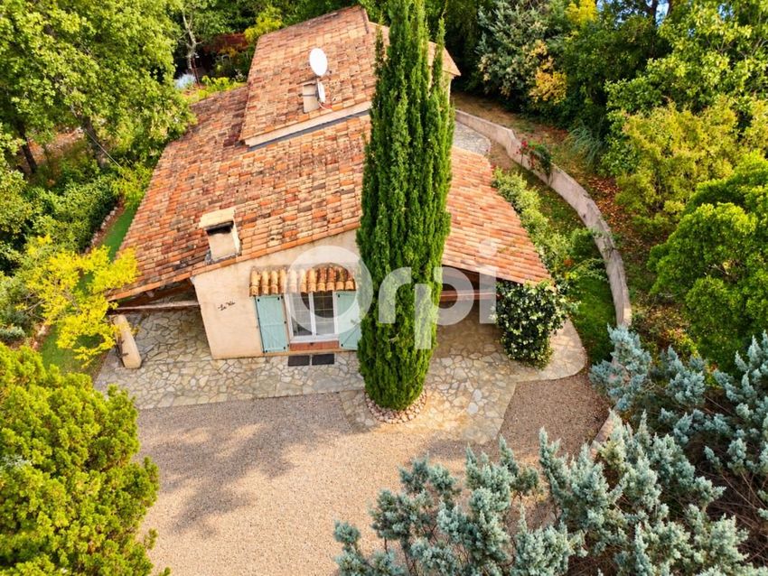 Image Façade à  maison individuelle de Fayence
