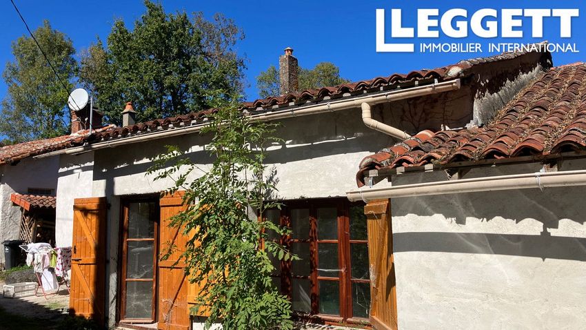 Image Façade à  maison individuelle de Luchapt