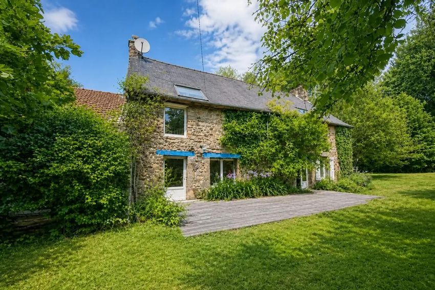 Image Façade à  maison individuelle de Pleudihen-sur-Rance