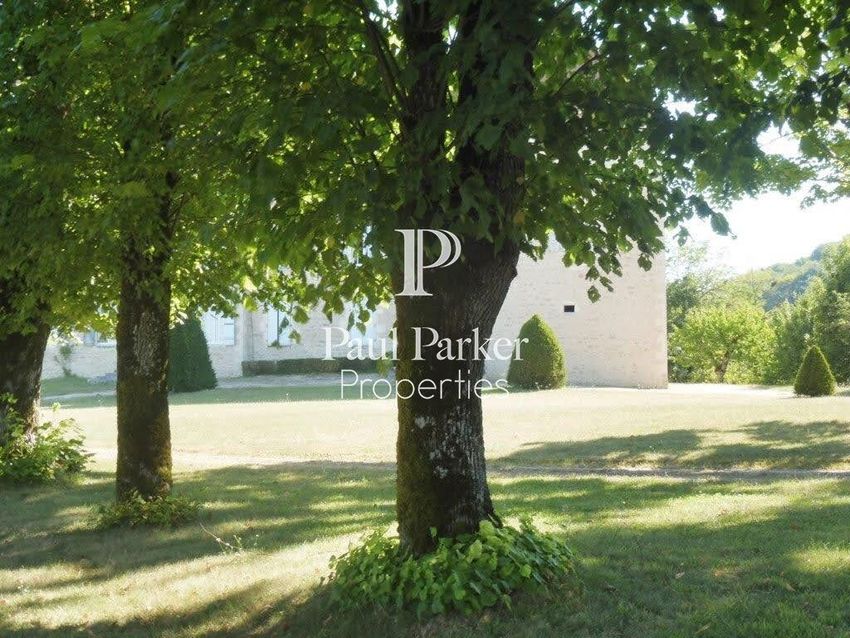Image Jardin à  château de Neuville-sur-Ain