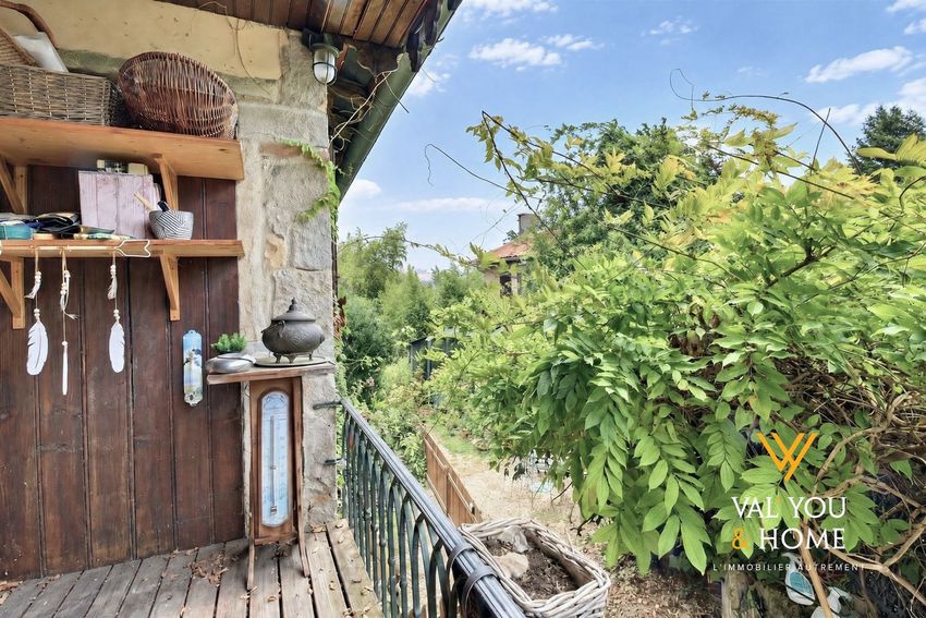 Image Terrasse à  maison individuelle de Poleymieux-au-Mont-d'Or