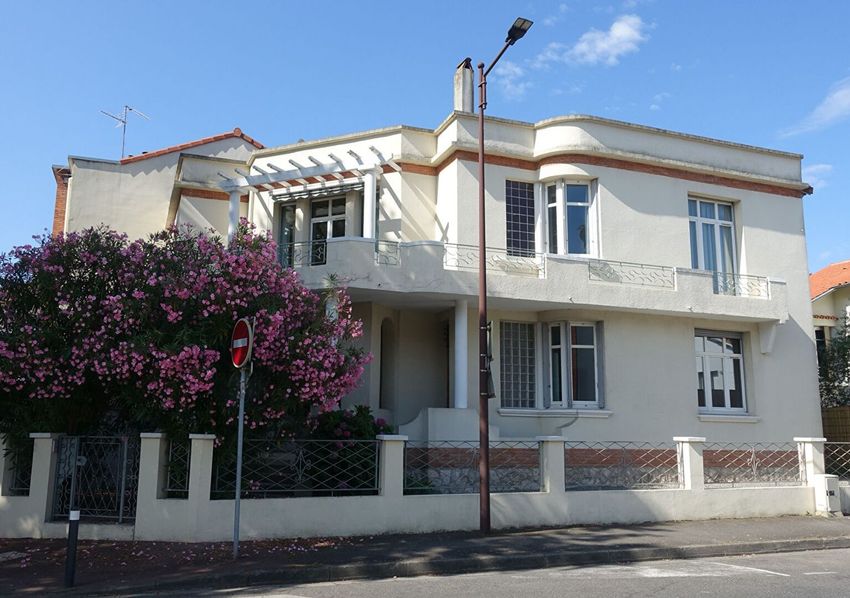 Image Façade à  maison mitoyenne de Toulouse