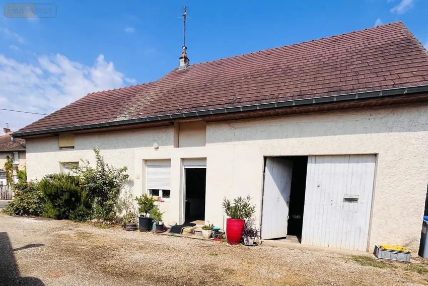 Image Façade à  maison individuelle de Molay