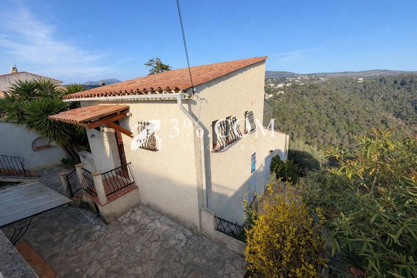 Image Façade à  maison individuelle de Colomars