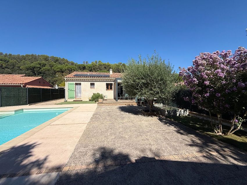 Image Façade à  maison individuelle de Saint-Maximin-la-Sainte-Baume