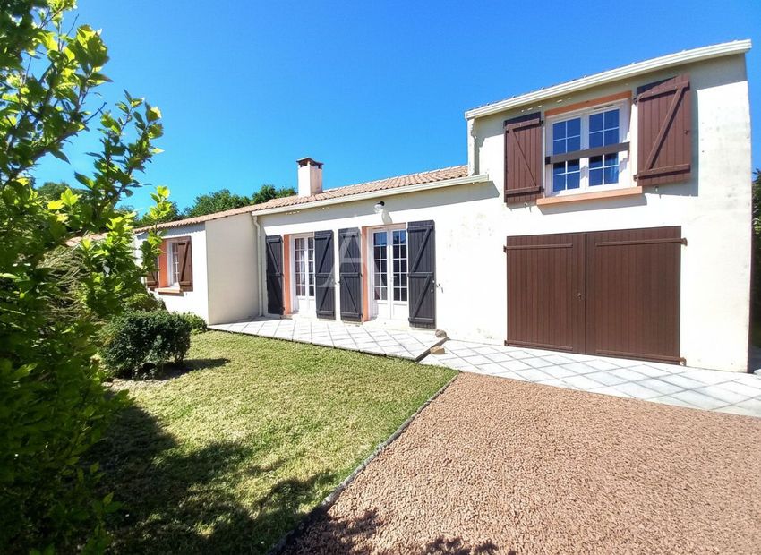 Image Façade à  maison individuelle de Landevieille