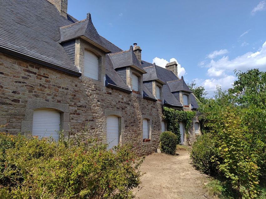 Image Façade à  manoir de Poullan-sur-Mer