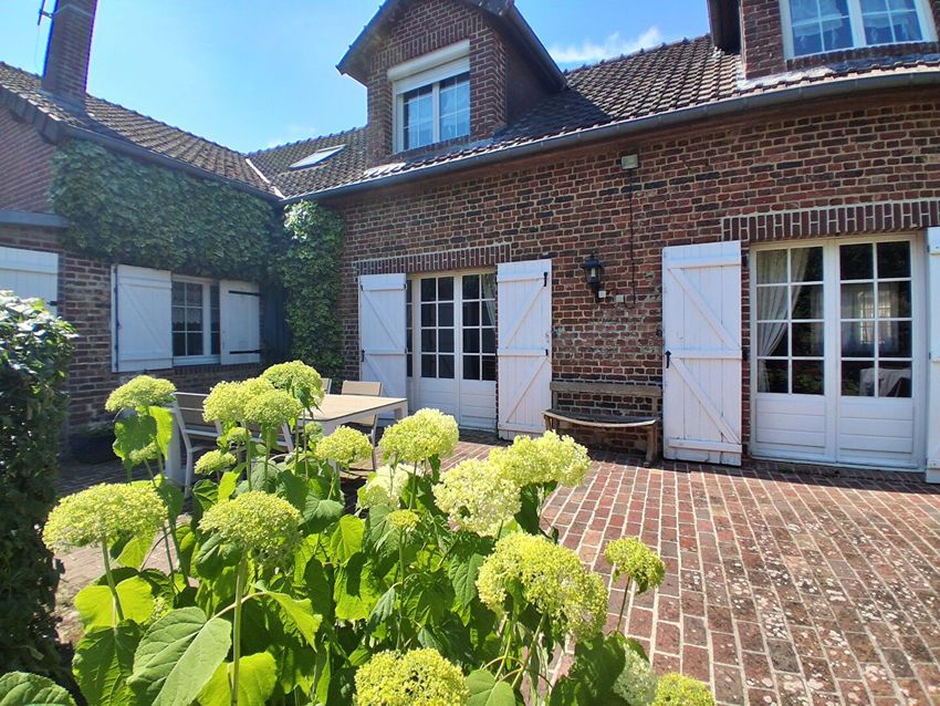 Image Façade à  maison individuelle de Châtillon-lès-Sons