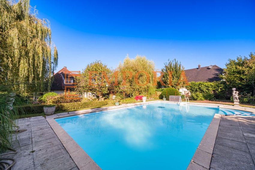 Image Piscine à  maison individuelle de Luemschwiller