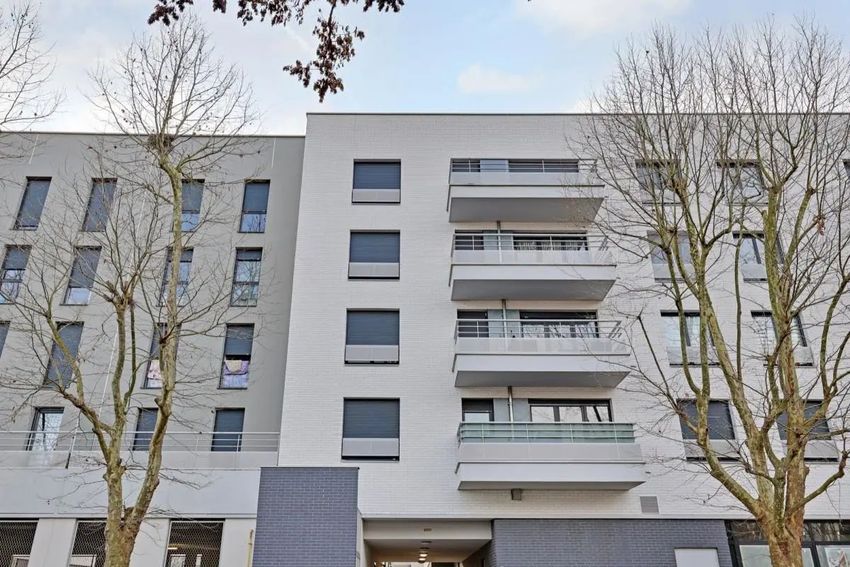 Image Façade à appartement de 2 Avenue des Petites Haies