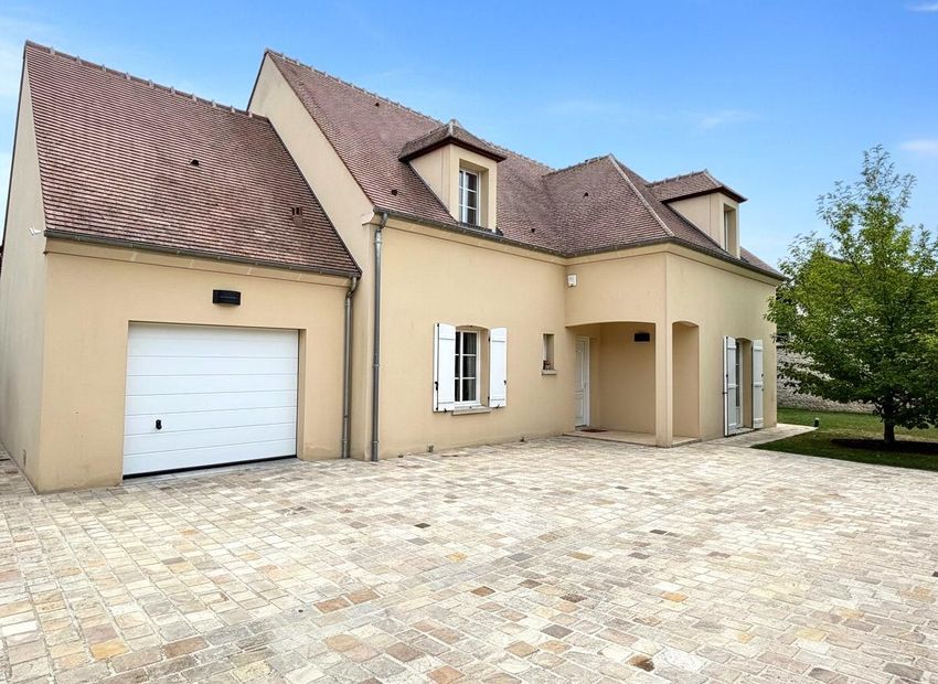 Image Façade à  maison individuelle de Montlignon