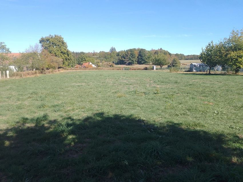 Image de terrain à Pouilloux