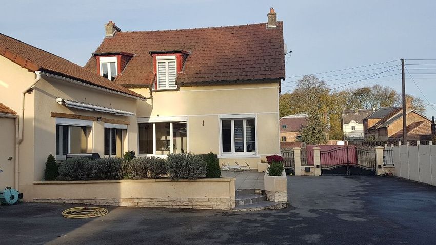 Image Façade à  maison individuelle de Hargicourt
