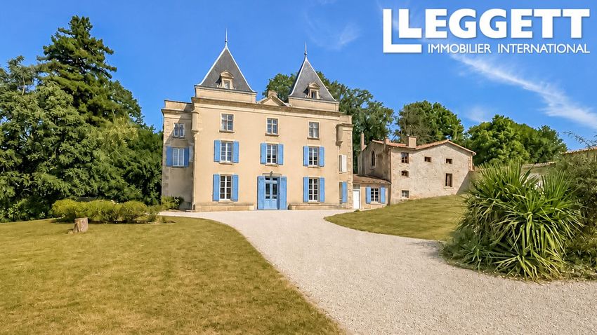 Image Façade à  château de Exireuil