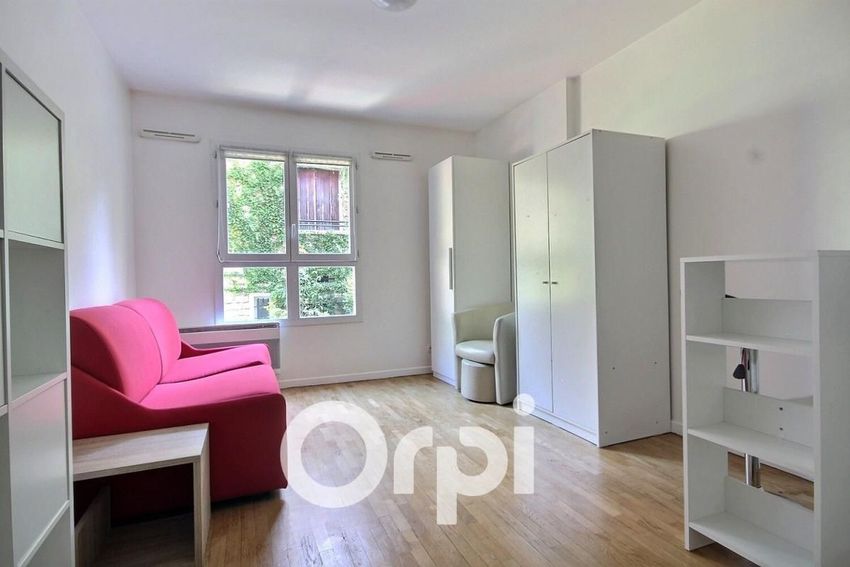 Image Chambre à studio de Chaville