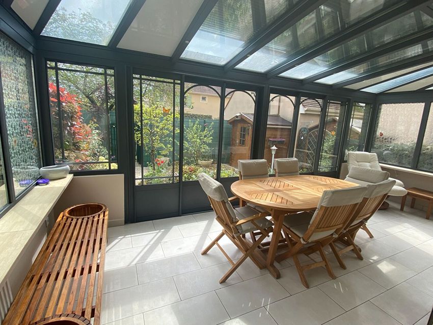 Image Terrasse à  maison mitoyenne de Lésigny