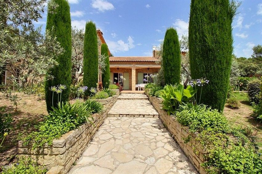 Image Jardin à  maison individuelle de Crillon-le-Brave