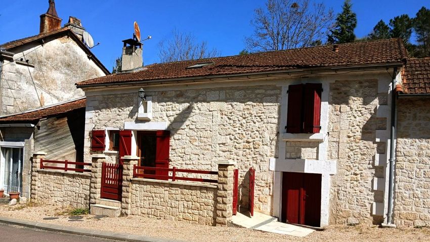 Image Façade à  maison individuelle de Lempzours