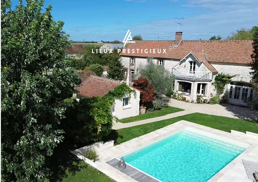 Image Piscine à  manoir de Souppes-sur-Loing