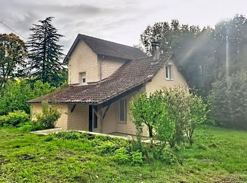 Image Façade à  maison individuelle de Saint-Vincent-de-Connezac