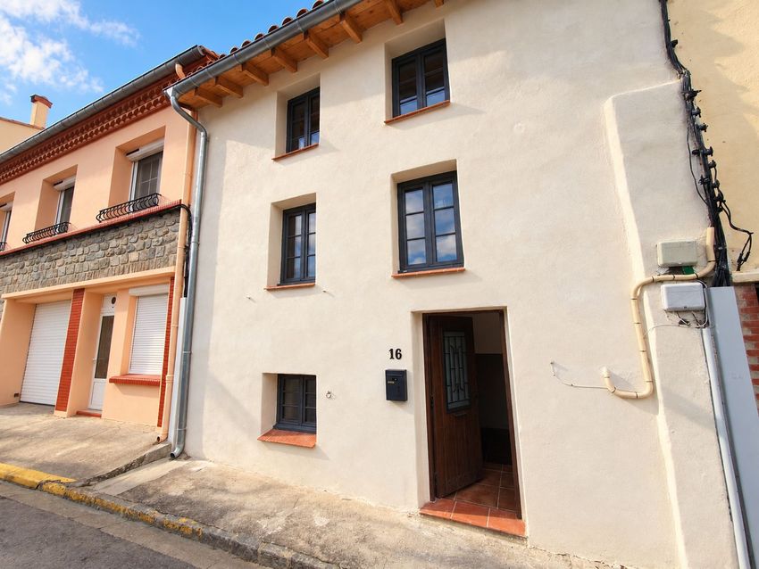 Image Façade à  maison individuelle de Corsavy