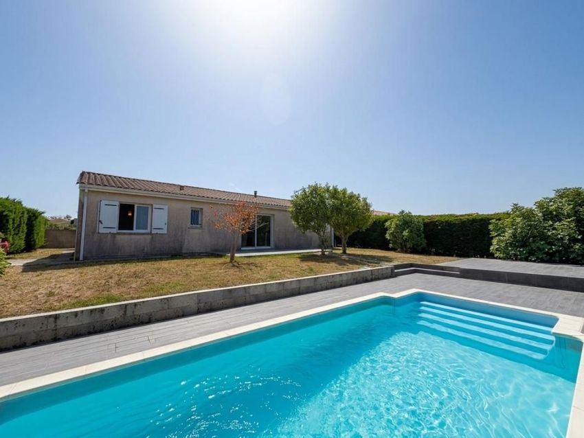Image Piscine à  maison individuelle de La Réole