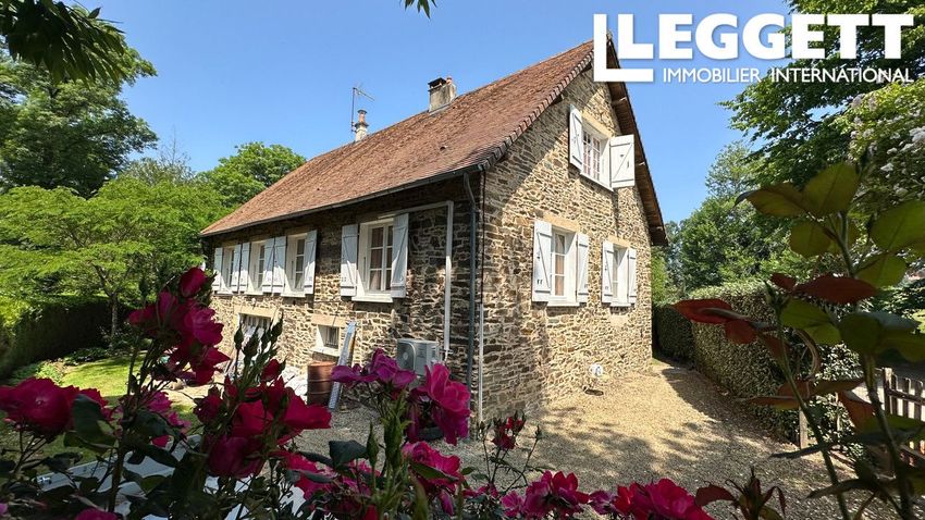 Image Façade à  maison individuelle de Sarlande