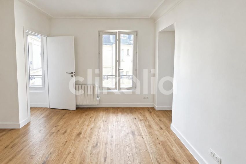 Image Pièce à appartement de Clignancourt-Jules Joffrin