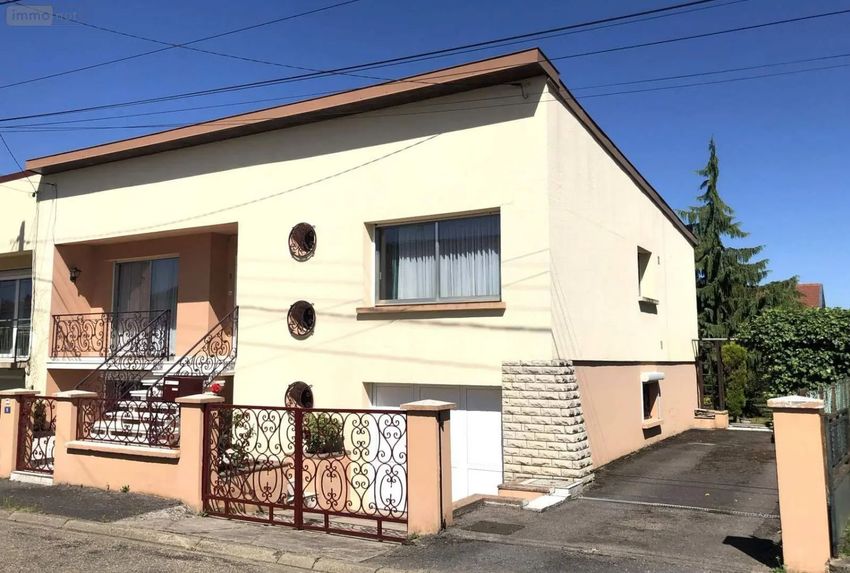 Image Façade à  maison individuelle de Étain