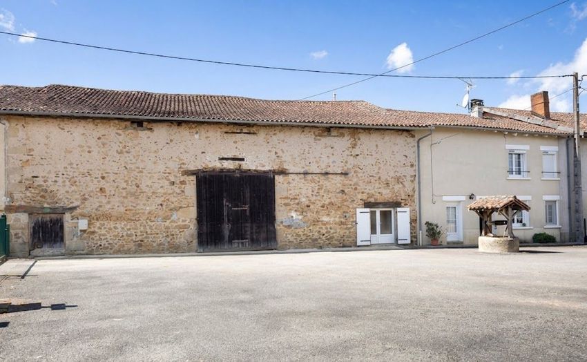 Image Façade à  maison individuelle de Cognac-la-Forêt