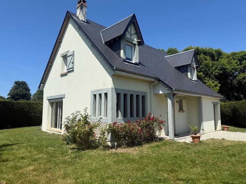 Image Façade à  maison individuelle de Cabourg