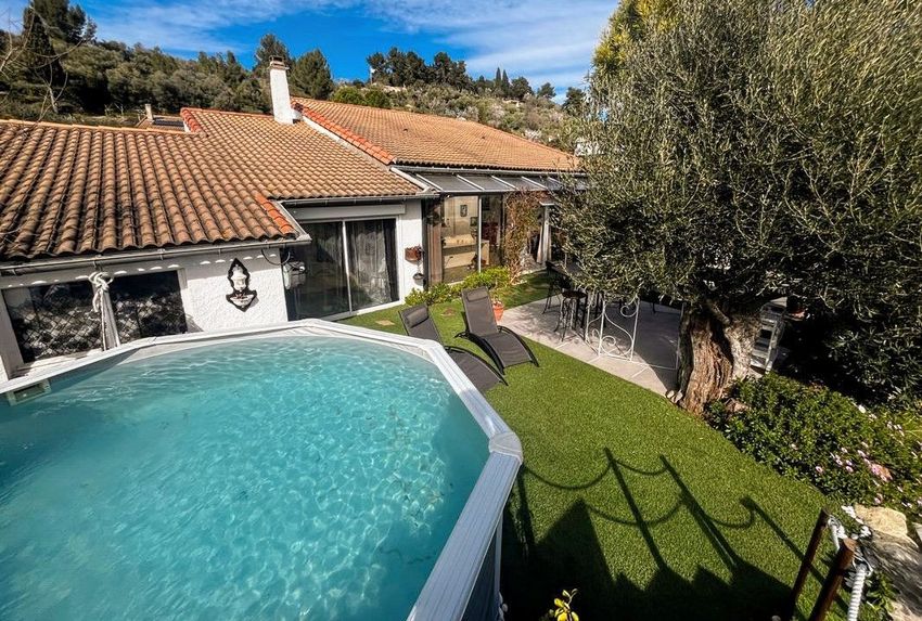 Image Piscine à  maison individuelle de Calvisson