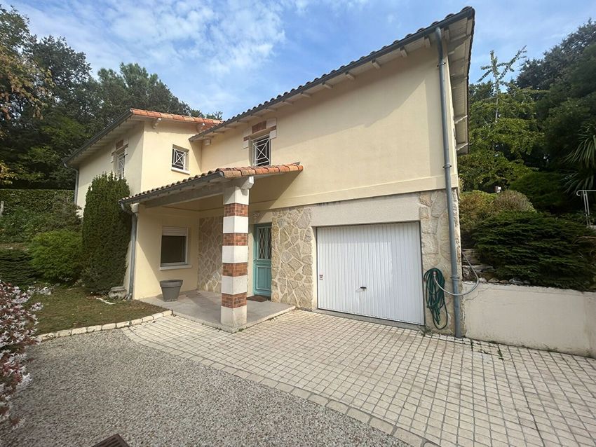 Image Façade à  maison individuelle de Royan