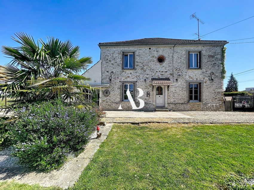 Image Façade à  maison individuelle de Nangis