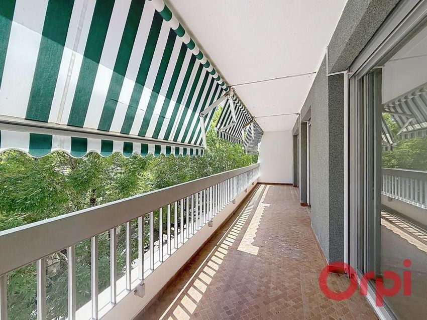 Image Terrasse à appartement de Vichy